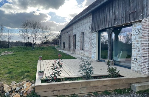 Saint-Antonin-de-Sommaire Maison | Une Magnifique Grange à la Campagne ! Idéale en Famille ou Entre Amis