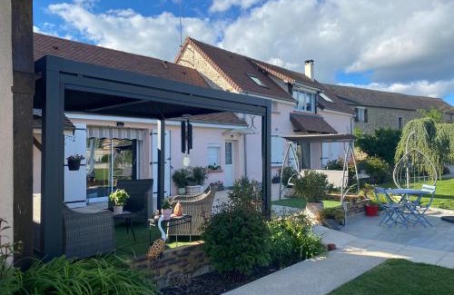 La Heuniere Maison | Une parenthèse fleurie