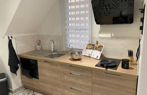 Pontgouin Appartement | Une pause aux Halles. Maison de ville pour 5 pers max