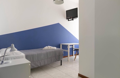 Pavia Auberge | UniHò Hostel
