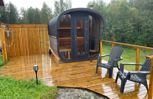 Gvarv Appartement | Unik overnatting i Stabbur/Minihus