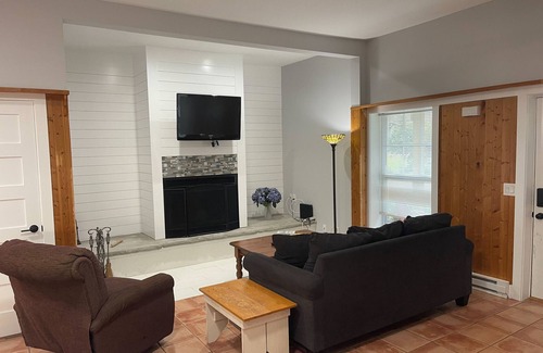 Union Pier Cottage | Union Pier Across the street from the beach