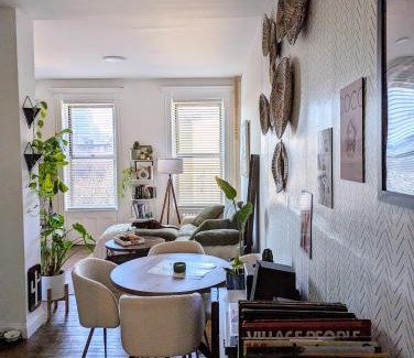 Ukrainian Village Appartement | Union Square Sanctuary - Chic One Bedroom Retreat in Downtown Manhattan