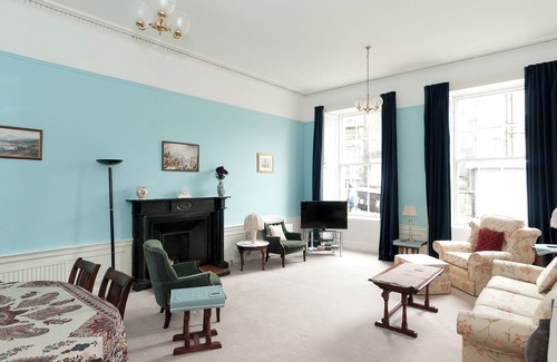 New Town Appartement | Union Street [363] - Trois Chambres Appartement, Couchages 6