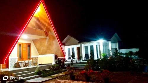 Tuk Tuk Cabine | UNIQDO Inn Tomok