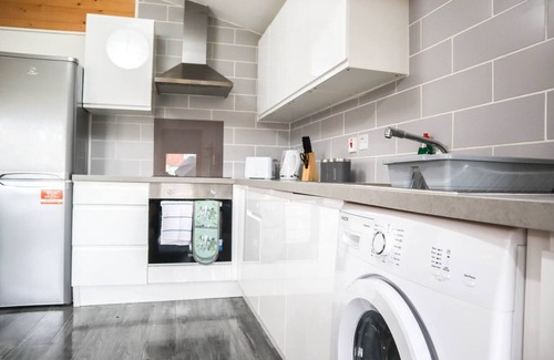 Brunel Maison | Unique 1 bed Flat Near Heathrown
