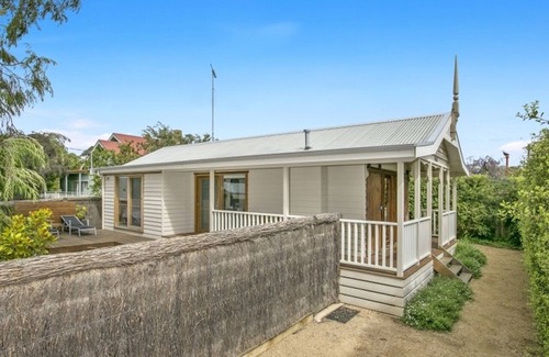 Barwon Heads Maison | Hangar à bateaux unique au bord de la rivière, dans le centre de Barwon Heads