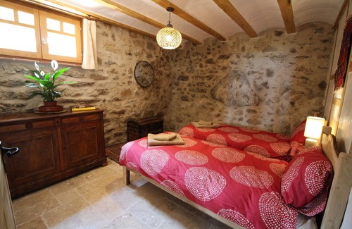 Corsavy Autre | Unique appartement de 3 chambres avec bain à remous privé dans l'ancienne ferme catalane