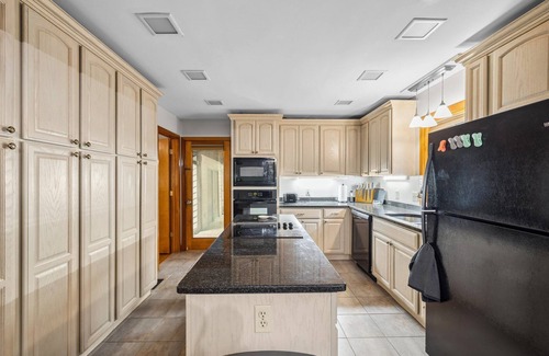 Chapel Hill Maison | Unique and private home in Chapel Hill