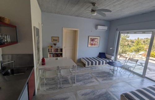 Kilada Appartement | Unique Apartment for Art & Nature Lovers