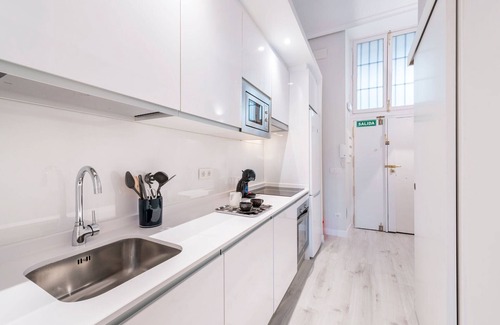 Sol Appartement | Unique Apartment in Madrid Center.Plaza Mayor III