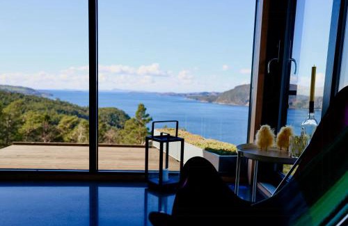 Hjelmeland Maison | Unique Cabin With View On Randøy By Stavanger