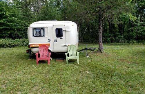 Pine Bush Maison | Unique Caravan for Vintage Glamping Experience in Pine Bush, New York
