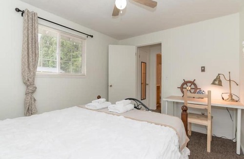 Kent Appartement | Unique, Convenient, Centrally located apartment