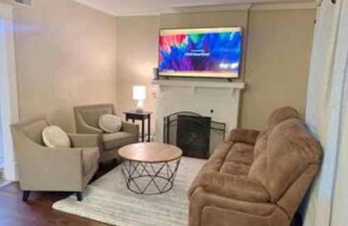 Vinita Park Maison | Unique Family home