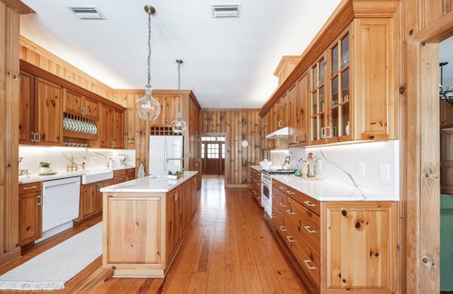 Alachua Autre | Unique Farmstay in Alachua