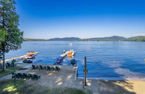 Inlet Cottage | Unique Getaway, Just Steps Away from The Beautiful 4th Lake Here at Stiefvater's