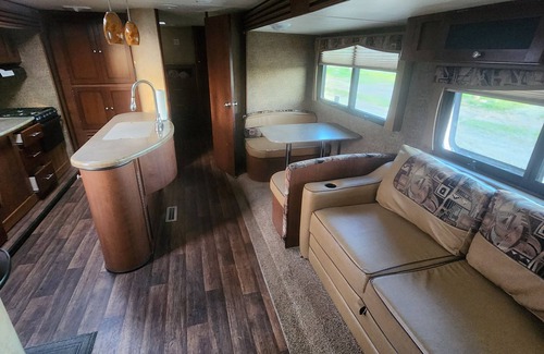 Chelmsford Maison | Unique getaway or rest from traveling. 10 min. off TransCan Highway and stores