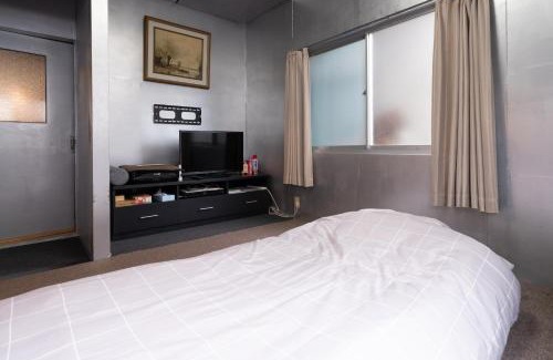 Kita Ward Appartement | Unique joy House