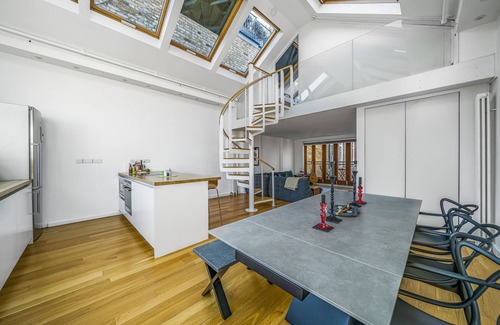 Islington Maison | Unique Light-Filled Three-Bedroom Mews House