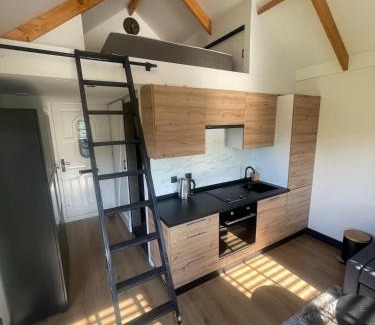 Municipality of Zaanstad Chalet De Ski | Unique Lodge 22 min from Amsterdam CS