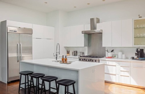 West Town Appartement | Unique Luxury Fulton Market Penthouse - Sleeps 32