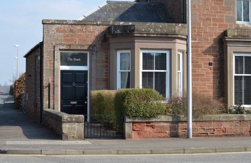 Edzell Appartement | Unique, new Bank Conversion in Centre of Beautiful Village