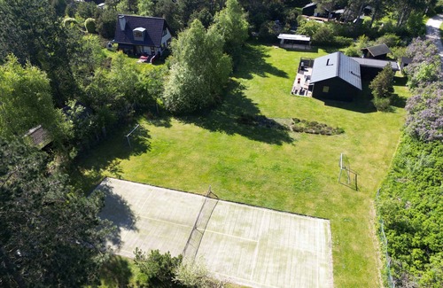 Hoensinge Maison | Unique place with tennis court for the active