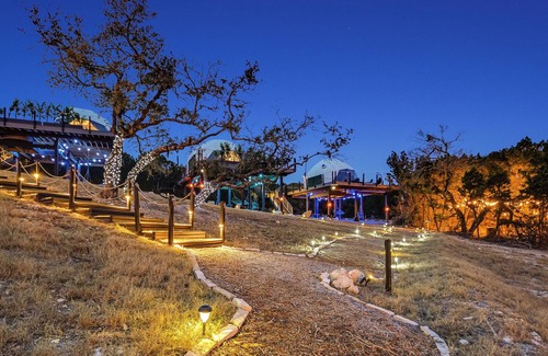 Lago Vista Station Balnéaire | Unique Heart-throbbing Eco-Glamping Resort in TX Hill country - Pod #2!