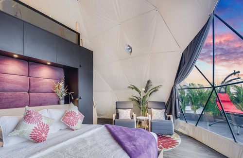Lago Vista Station Balnéaire | Unique & Plush Eco-Glamping Resort in TX Hill country!