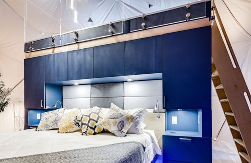 Lago Vista Station Balnéaire | Unique & Plush Eco-Glamping Resort in TX Hill country!