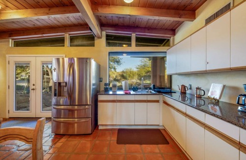 Tucson Maison | Jojoba Studio (Ari) -