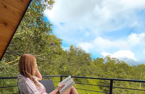 Monterrey Cabine | Unique romantic cabin with hot tub surrounded by forest (ideal for couples)