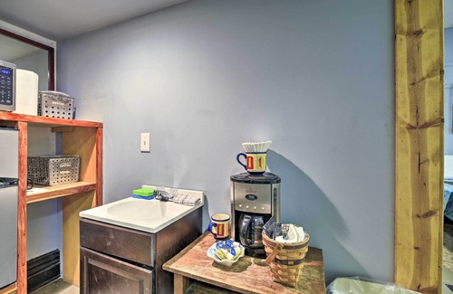 Wilcoe Appartement | Unique Suite in Refurbished WV Schoolhouse!