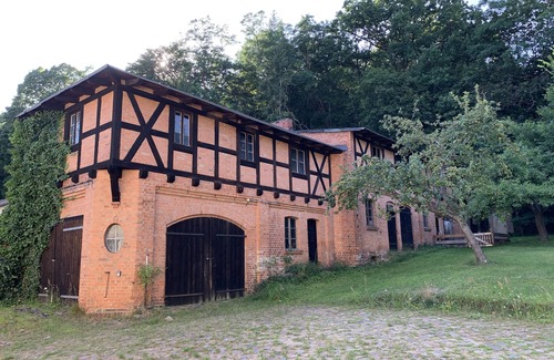 Liepe Appartement | Unique vacation apartment for 6 to 8 people with a historic ambience
