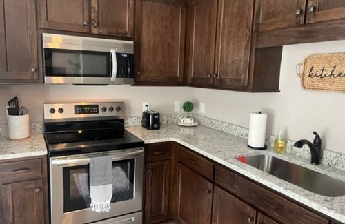 Shelbyville Appartement | Unit 102, Newly built one story apartment on the edge of town.