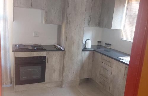 Mmabatho Appartement | Unit 12 Bachelor Apartment self catering complete