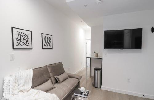 Shaw Appartement | Unit 2 Cozy One bed in the heart of Dc