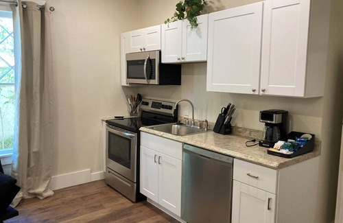 Globe Appartement | Unit 2 - Silver - Pinal Creek East - wifi - king bed