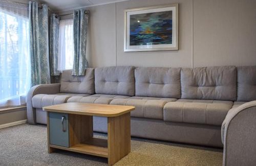 Weybourne Maison | Unit 44