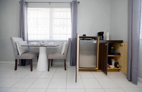 Downtown Nassau Appartement | Unité # 1 Unité privée abordable près du centre-ville