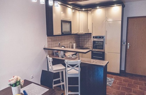 Brcko Appartement | Couleurs unies de Brčko