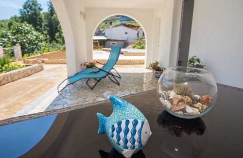 Zagore Appartement | Units Charming Brsec Apartment with Shared Pool - Obe Bedroom Apartment with Pool