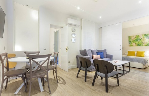 Bellas Vistas Appartement | Appartement Universidad II à Madrid