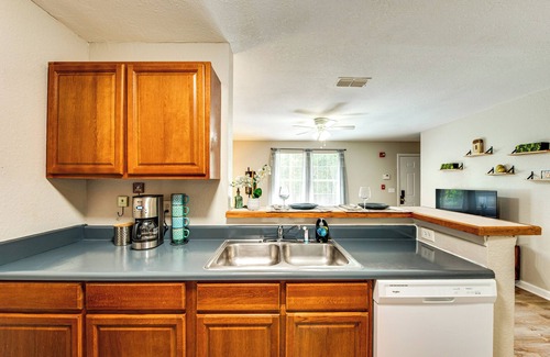 Griffin Heights Maison | Universities, Parks & More: Getaway in Tallahassee