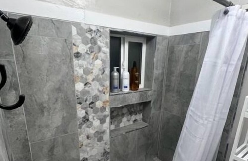 West University Appartement | University Blvd- Sleeps 12 & Free Parking