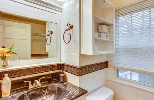 College Park Maison | University Villa near Bucknell with Pool