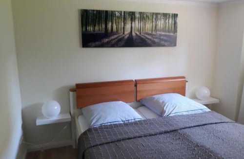Tribseer Siedlung Appartement | Unner Deck aber schick