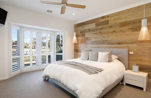 Patterson Lakes Maison | Unrivalled Family Entertainer on water