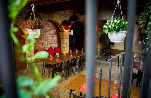 Sourzy Maison | Unusual accommodations available in Chambre d'Hôtes